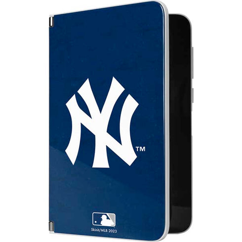 MLB New York Yankees - Solid Distressed Surface Duo Skin