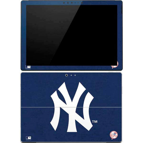 MLB New York Yankees - Solid Distressed Surface Pro 4 Skin