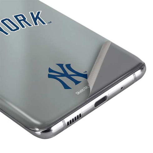 MLB New York Yankees Alternate/Away Jersey Galaxy S20 Plus Skin