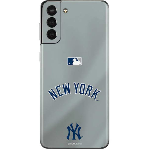 MLB New York Yankees Alternate/Away Jersey Galaxy S21 Plus 5G Skin
