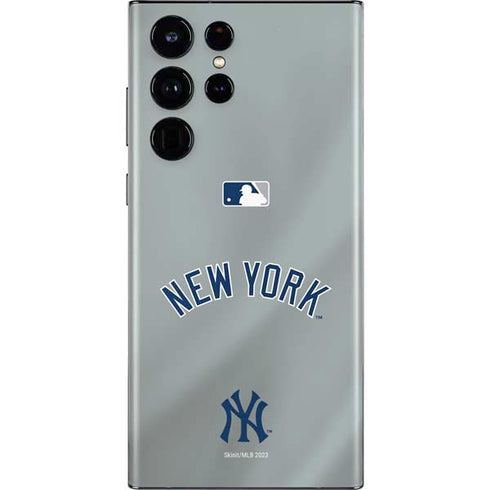 MLB New York Yankees Alternate/Away Jersey Galaxy S22 Ultra Skin