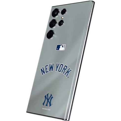 MLB New York Yankees Alternate/Away Jersey Galaxy S22 Ultra Skin