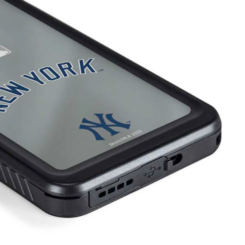MLB New York Yankees Alternate/Away Jersey Galaxy S23 Plus Waterproof Case