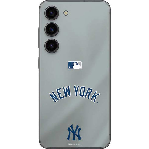 MLB New York Yankees Alternate/Away Jersey Galaxy S23 Skin