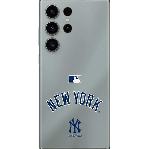 MLB New York Yankees Alternate/Away Jersey Galaxy S23 Ultra Skin