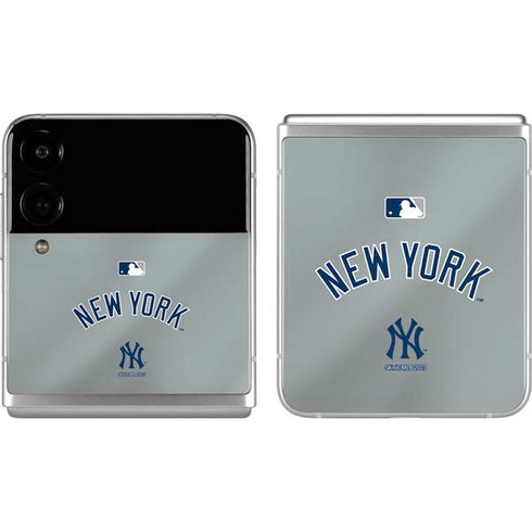 MLB New York Yankees Alternate/Away Jersey Galaxy Z Flip4 5G Skin