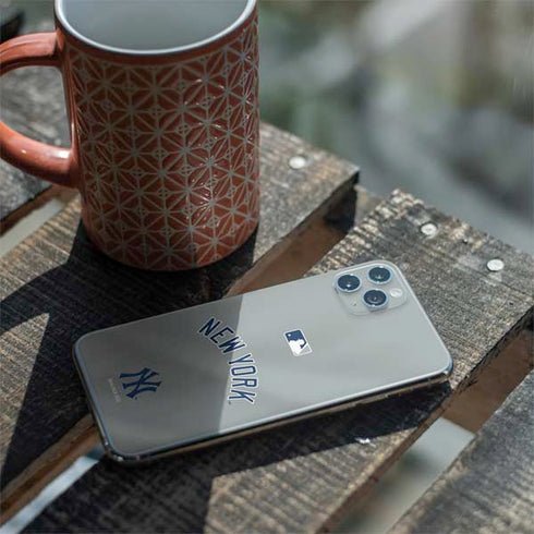 MLB New York Yankees Alternate/Away Jersey iPhone 11 Pro Max Skin