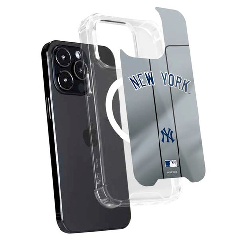 MLB New York Yankees Alternate/Away Jersey iPhone 14 Pro MagSafe Case