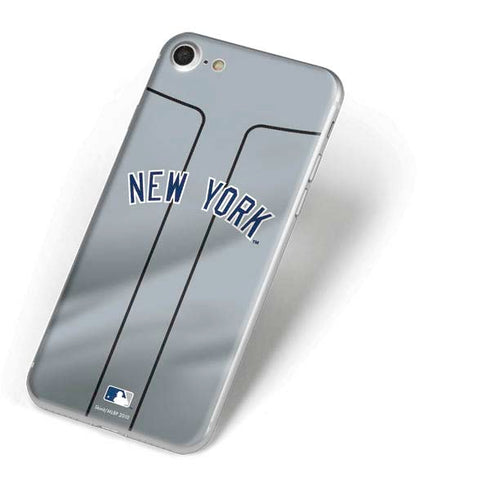 MLB New York Yankees Alternate/Away Jersey iPhone 7 Skin