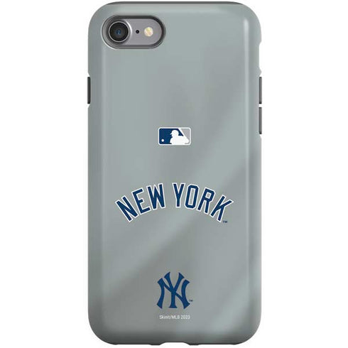 MLB New York Yankees Alternate/Away Jersey iPhone SE (2nd & 3rd Gen) Pro Case