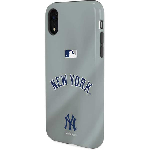 MLB New York Yankees Alternate/Away Jersey iPhone XR Pro Case