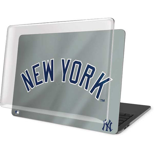 MLB New York Yankees Alternate/Away Jersey MacBook Pro 13in (2020) Case plus Skin