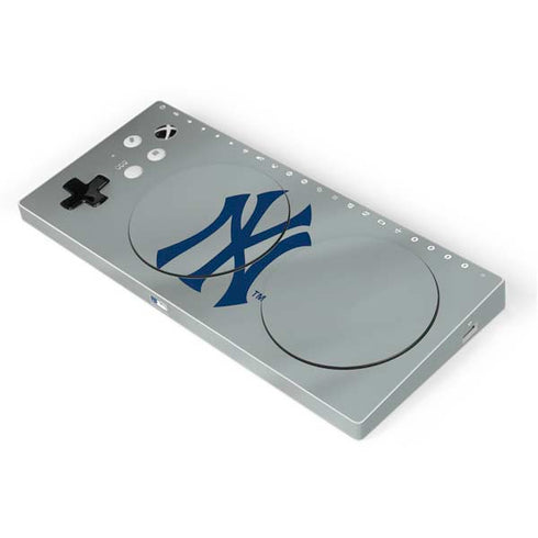 MLB New York Yankees Alternate/Away Jersey Xbox Adaptive Controller Skin