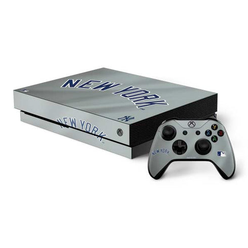 MLB New York Yankees Alternate/Away Jersey Xbox One X Bundle Skin