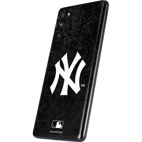 MLB New York Yankees Dark Wash Galaxy S20 Fan Edition Skin