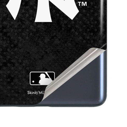 MLB New York Yankees Dark Wash Galaxy S20 Fan Edition Skin
