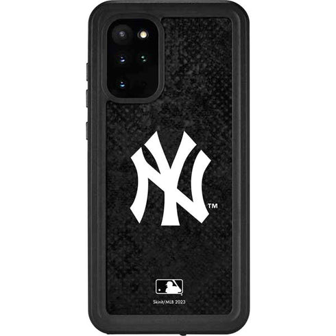 MLB New York Yankees Dark Wash Galaxy S20 Plus Waterproof Case