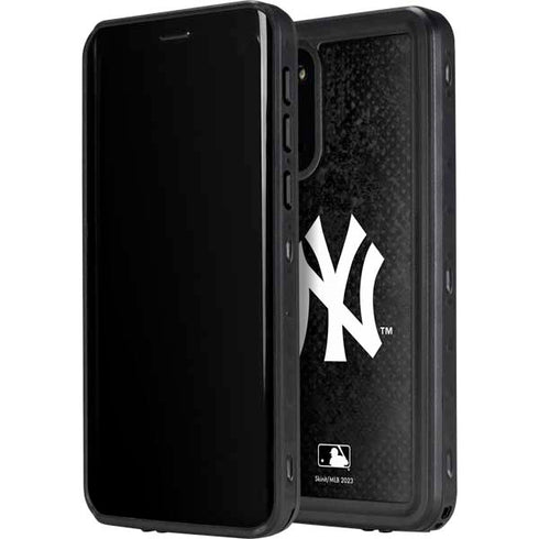 MLB New York Yankees Dark Wash Galaxy S20 Plus Waterproof Case