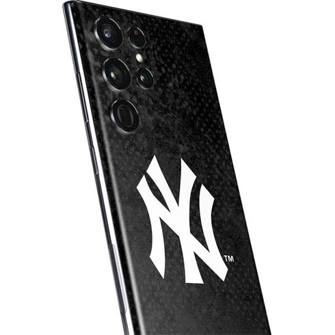 MLB New York Yankees Dark Wash Galaxy S22 Ultra Skin