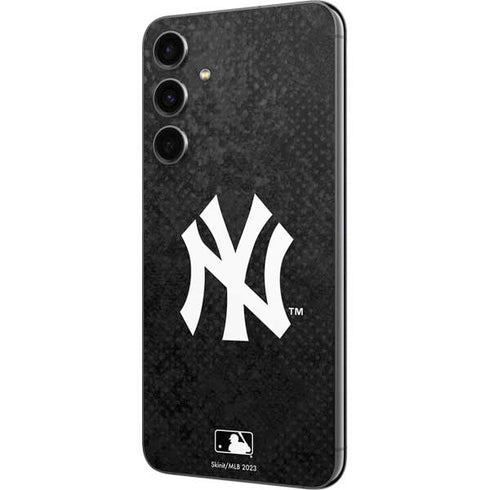 MLB New York Yankees Dark Wash Galaxy S23 FE Skin