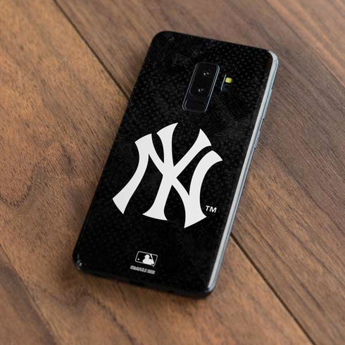 MLB New York Yankees Dark Wash Galaxy S9 Plus Skin