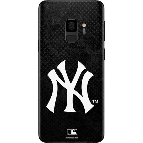 MLB New York Yankees Dark Wash Galaxy S9 Skin