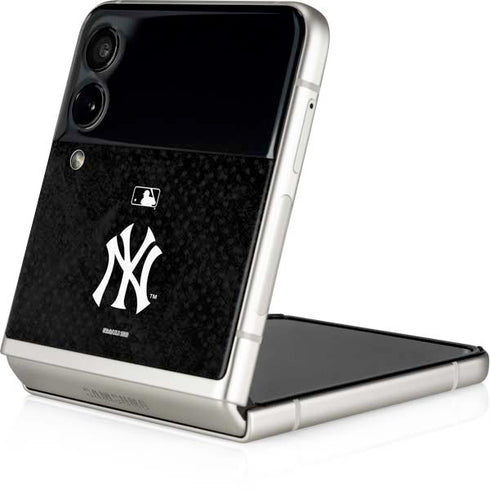MLB New York Yankees Dark Wash Galaxy Z Flip3 5G Skin