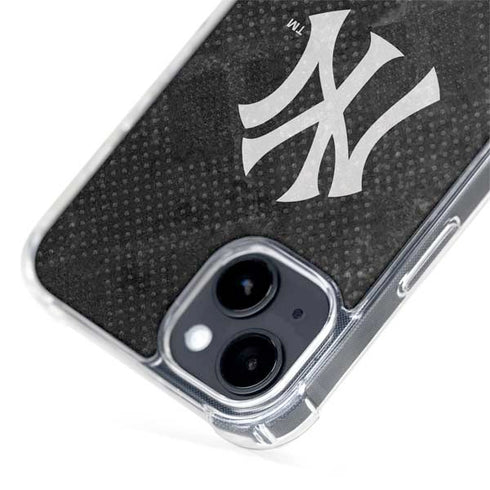 MLB New York Yankees Dark Wash iPhone 15 Plus MagSafe Case