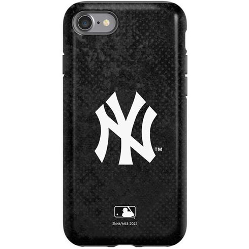MLB New York Yankees Dark Wash iPhone SE (2nd & 3rd Gen) Pro Case