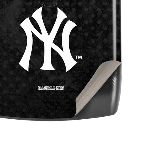 MLB New York Yankees Dark Wash Motorola RAZR Skin