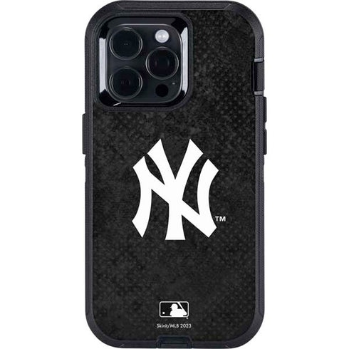 MLB New York Yankees Dark Wash Otterbox Defender iPhone Skin