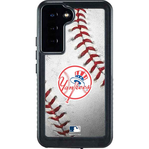 MLB New York Yankees Game Ball Galaxy S23 Plus Waterproof Case