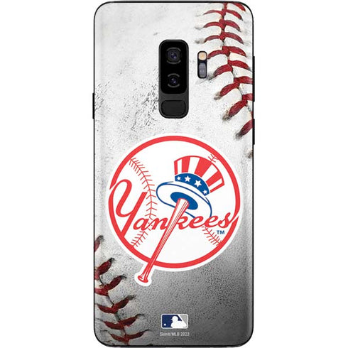 MLB New York Yankees Game Ball Galaxy S9 Plus Skin