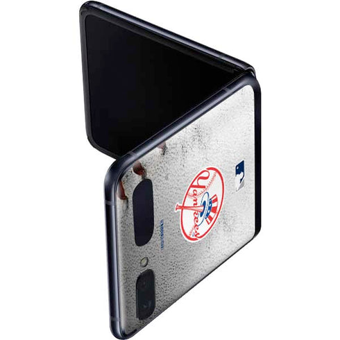 MLB New York Yankees Game Ball Galaxy Z Flip Skin