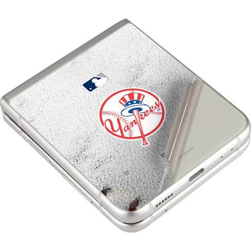 MLB New York Yankees Game Ball Galaxy Z Flip4 5G Skin