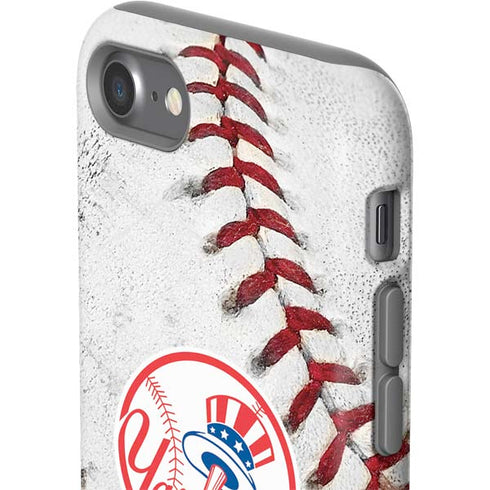 MLB New York Yankees Game Ball iPhone SE (2nd & 3rd Gen) Pro Case