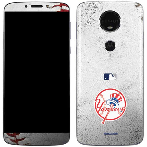 MLB New York Yankees Game Ball Moto E5 Plus Skin