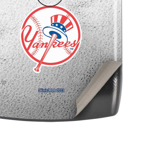 MLB New York Yankees Game Ball Motorola RAZR Skin