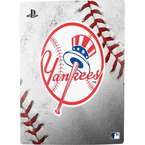 MLB New York Yankees Game Ball PS5 Bundle Skin
