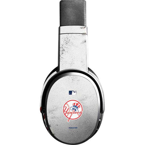 MLB New York Yankees Game Ball Skullcandy Crusher Wireless Skin