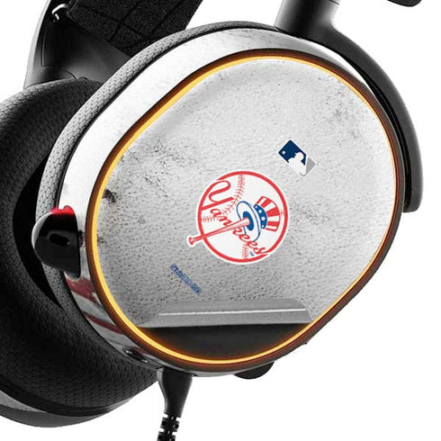 MLB New York Yankees Game Ball SteelSeries Arctis 5 Skin