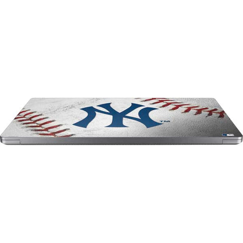 MLB New York Yankees Game Ball Universal Laptop 17in (13.8 x 10in) Skin