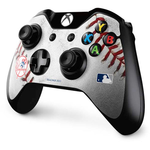 MLB New York Yankees Game Ball Xbox One Controller Skin