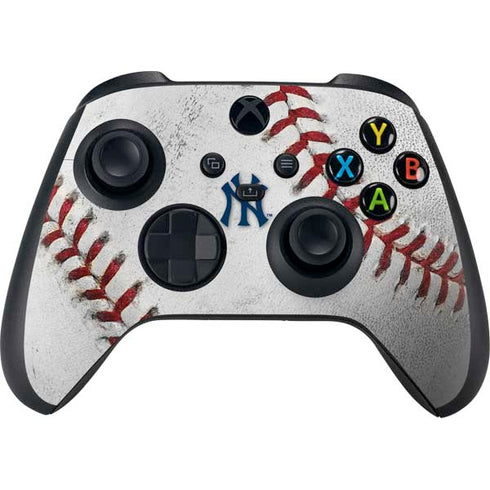 MLB New York Yankees Game Ball Xbox Series X Bundle Skin