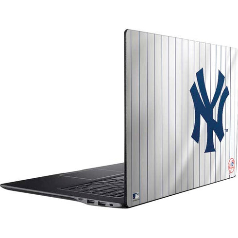 MLB New York Yankees Home Jersey Ativ Book 9 (15.6in 2014) Skin