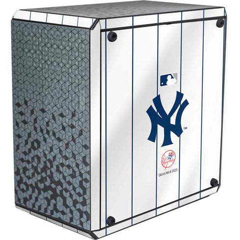 MLB New York Yankees Home Jersey Cooler Master MasterBox Q300L Mini Tower Skin