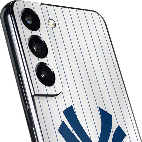MLB New York Yankees Home Jersey Galaxy S22 Plus Skin
