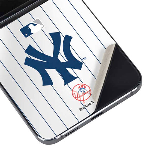 MLB New York Yankees Home Jersey Galaxy Z Flip5 5G Skin