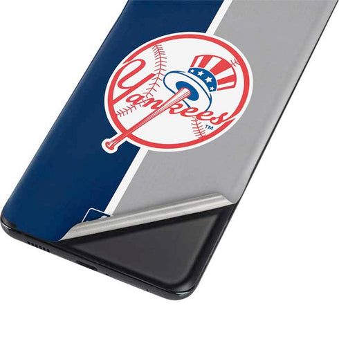 MLB New York Yankees Split Galaxy S21 5G Skin