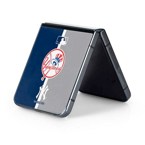 MLB New York Yankees Split Galaxy Z Flip5 5G Skin